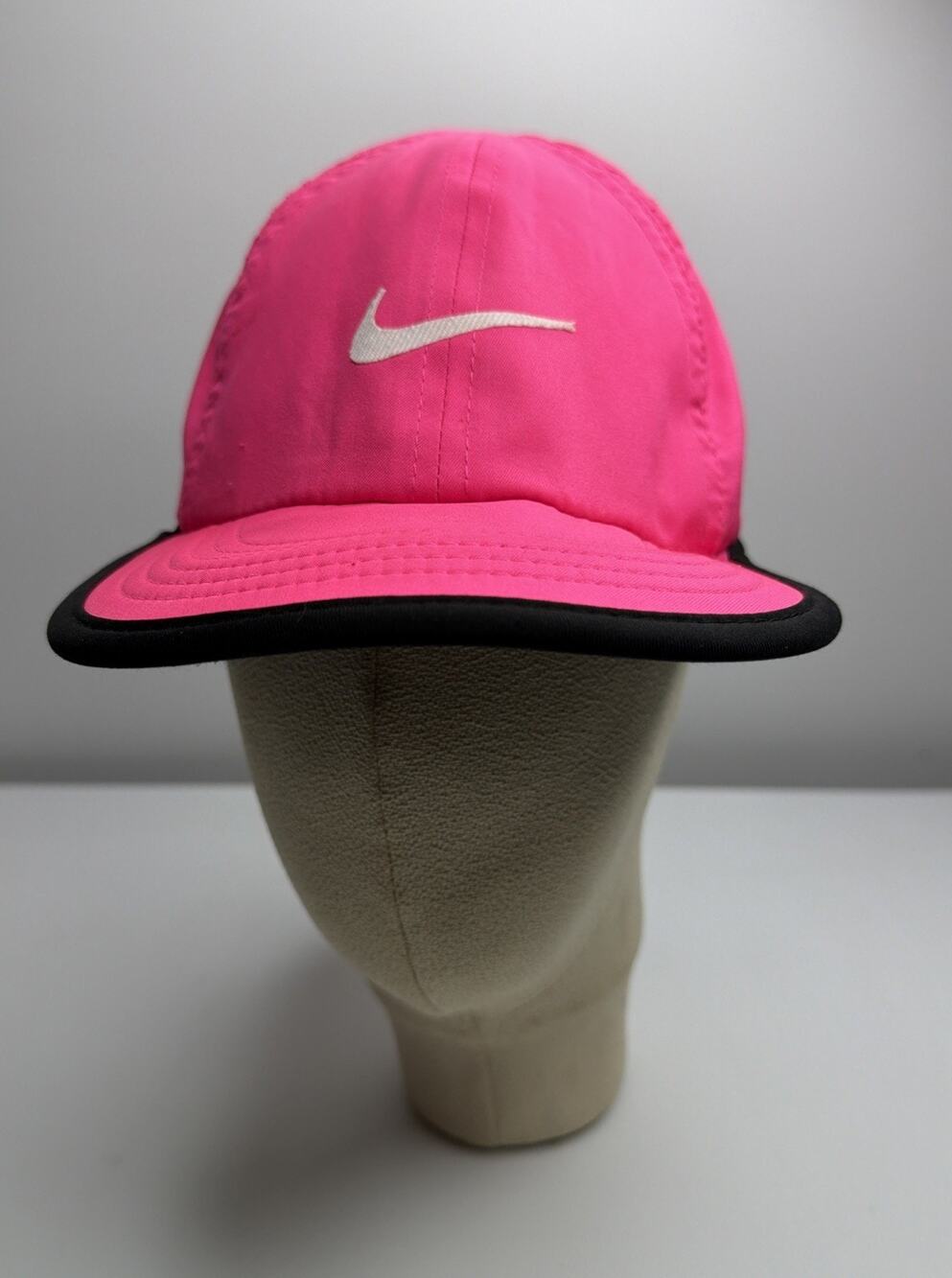 NIKE FEATHERLIGHT Hat Dri-Fit Lightweight Pink Black Adjustable Cap White Logo